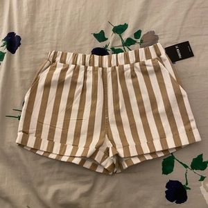 NWT forever 21 shorts